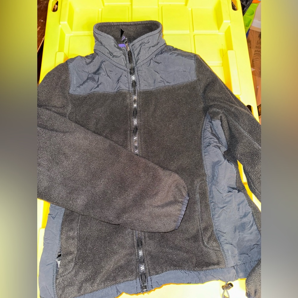 Women’s jacket size large